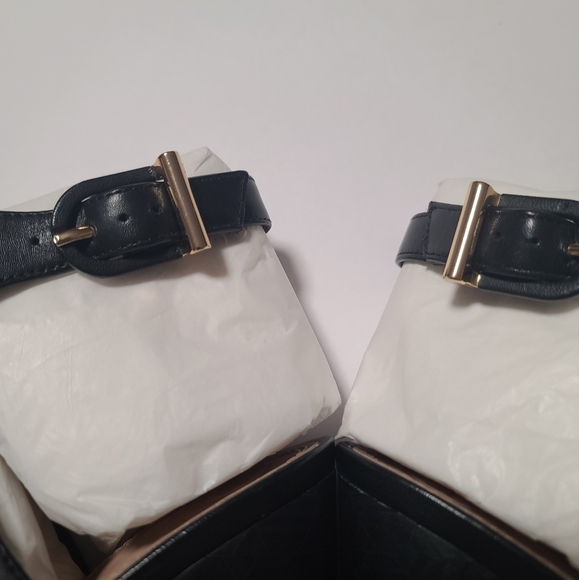 New Tory Burch Black Leather Grove Open Toe Bootie, Size 8.5M - Picture 12 of 14